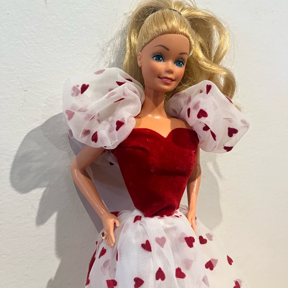 Mattel Barbie “loving you” VTG heart dress 1966 love Barbie doll EUC no box - Picture 3 of 6